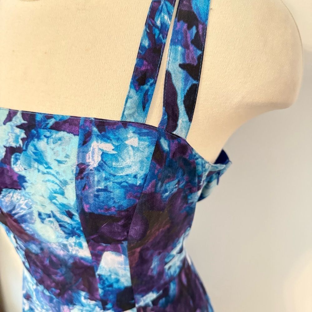 Silence + Noise Abstract Floral Batik Mini Dress with Cutout Cross-Back Size 12 - Picture 3 of 9